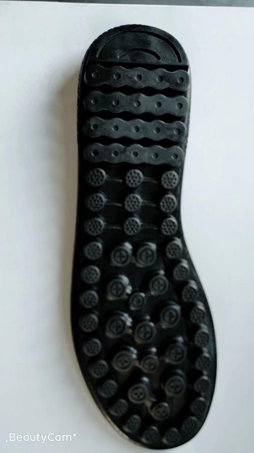 雨菲鞋材 专业生产定制加工橡胶牛津鞋底 精工制造 厂家直销